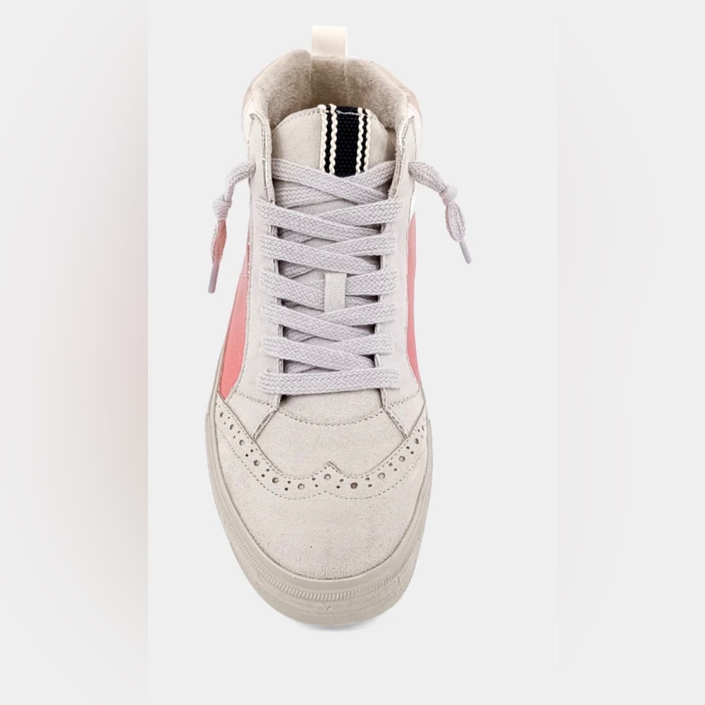NWT Shu Shop Riley Gold Sneaker
